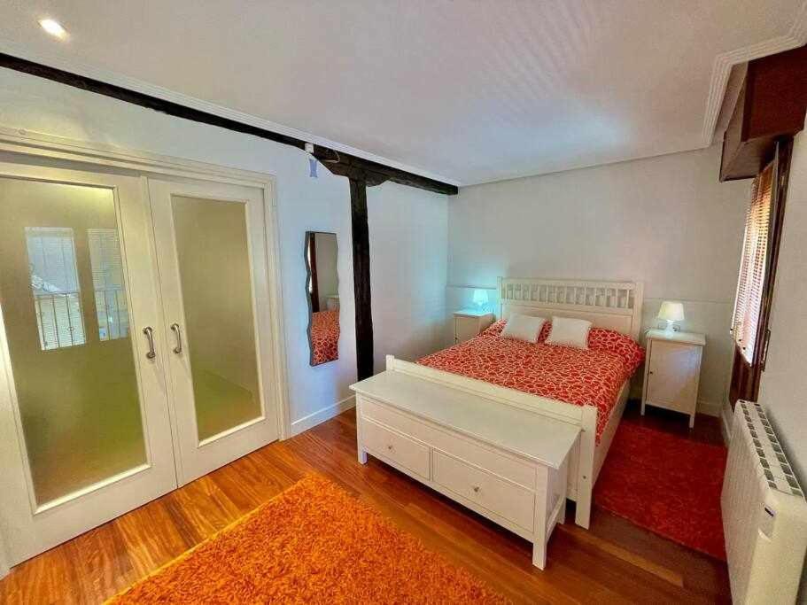 Apartment Andra Mari Etxea En Parte Antigua *